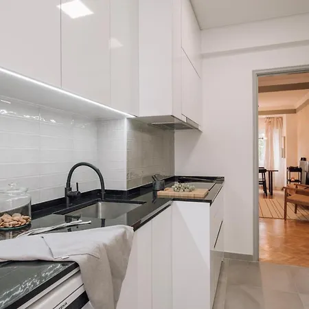 Apartamento Tagus - 2 Bedrooms In Estrela Lisboa